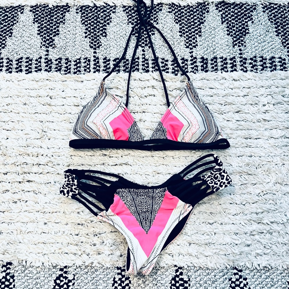 Rip Curl Bikini Set Top & Bottom - image 1